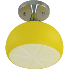 lampa z kloszem w mocnym żółtym kolorze
